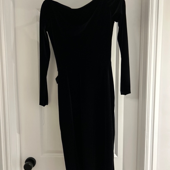 Chiara Boni V-Neck Midi Length Dress size 6 - Picture 3 of 3
